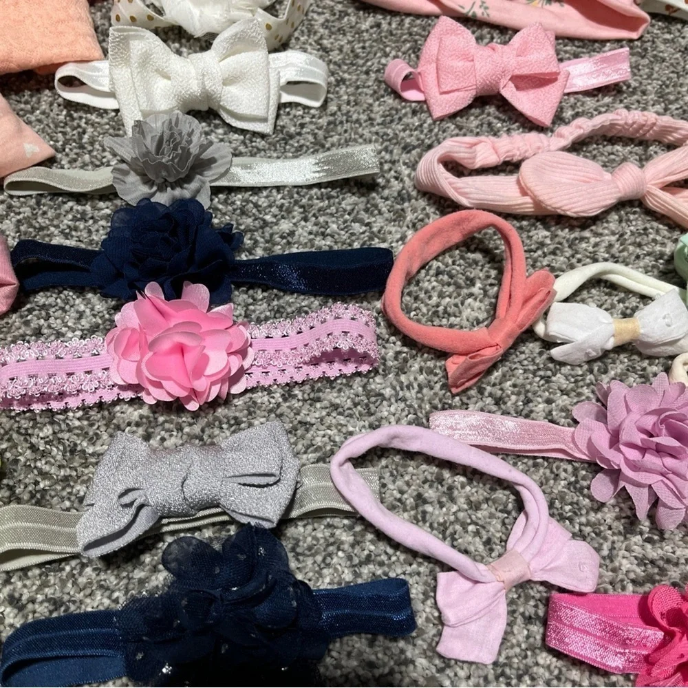 Large Lot Of 47 Baby Girl Headbands Bows & 5 Hats Infant & Toddler Stretch